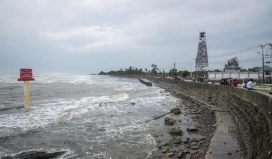 Bangladesh and Myanmar brace for the worst as Cyclone Mocha makes landfall